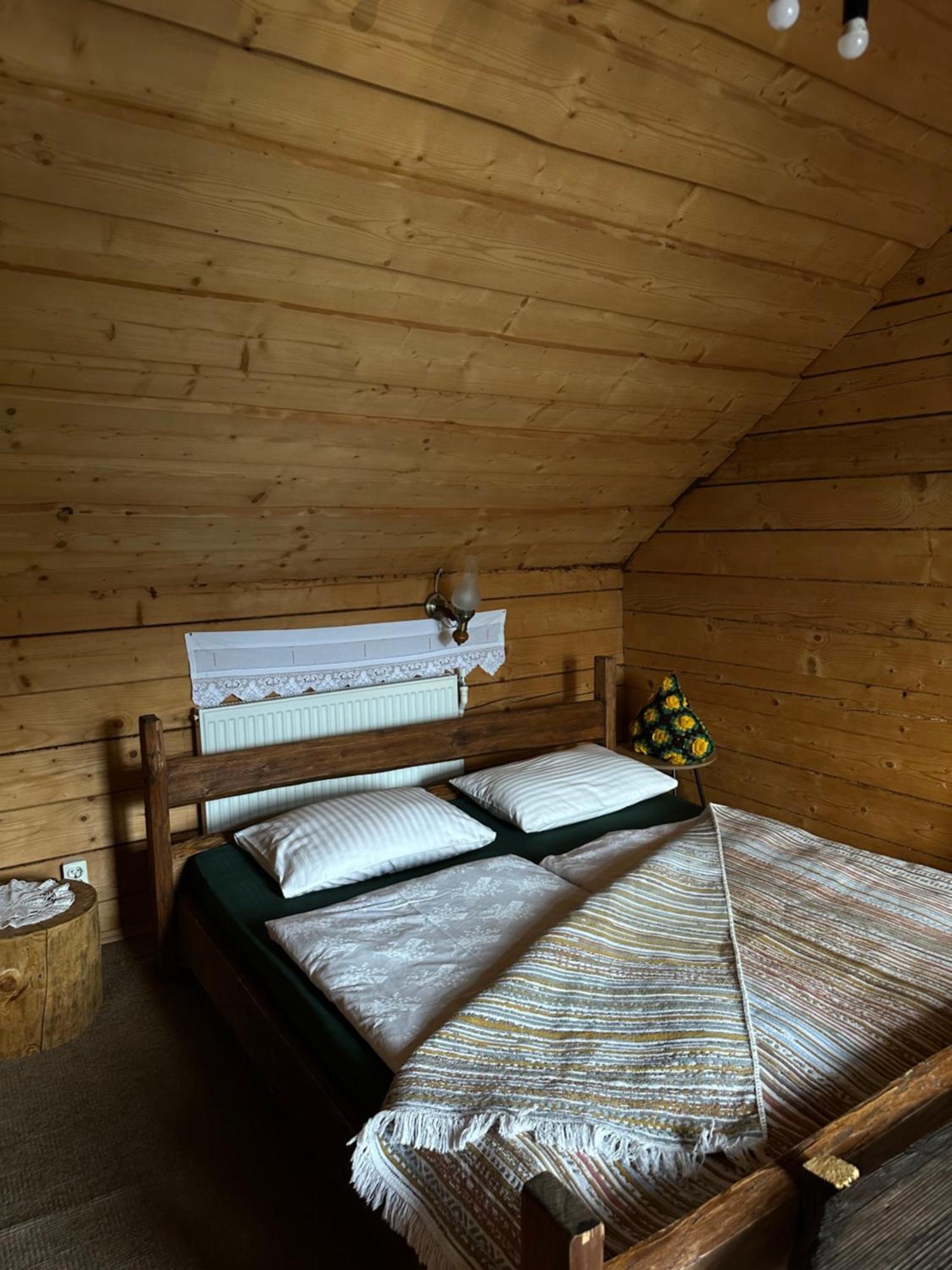 Guest House Anastasia Tatariv Ngoại thất bức ảnh