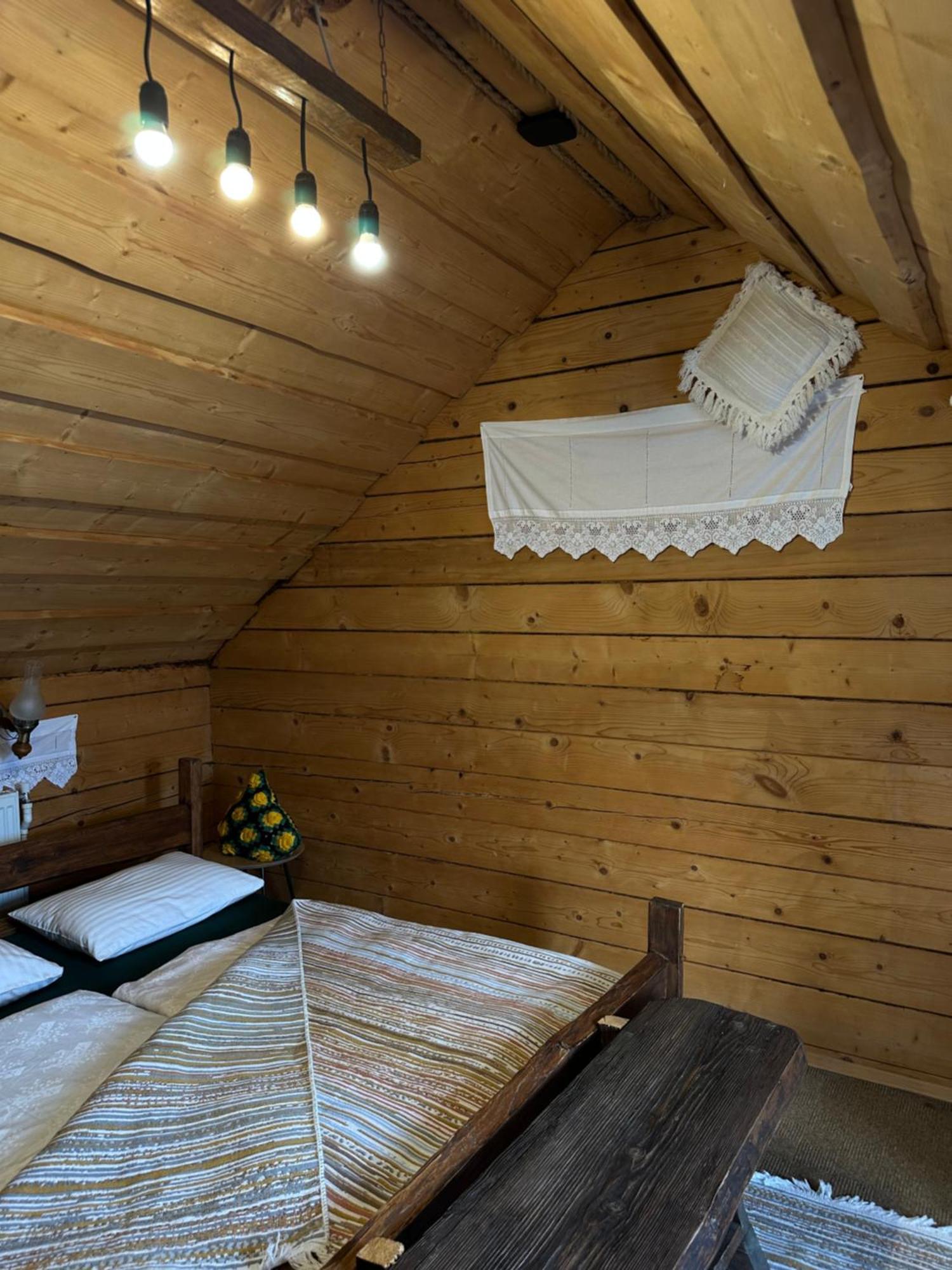 Guest House Anastasia Tatariv Ngoại thất bức ảnh